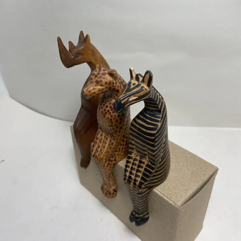 Handcarved Wooden Zoo Animal Shelf Sitters Lot of 3 Zebra Cheetah Rhino 6